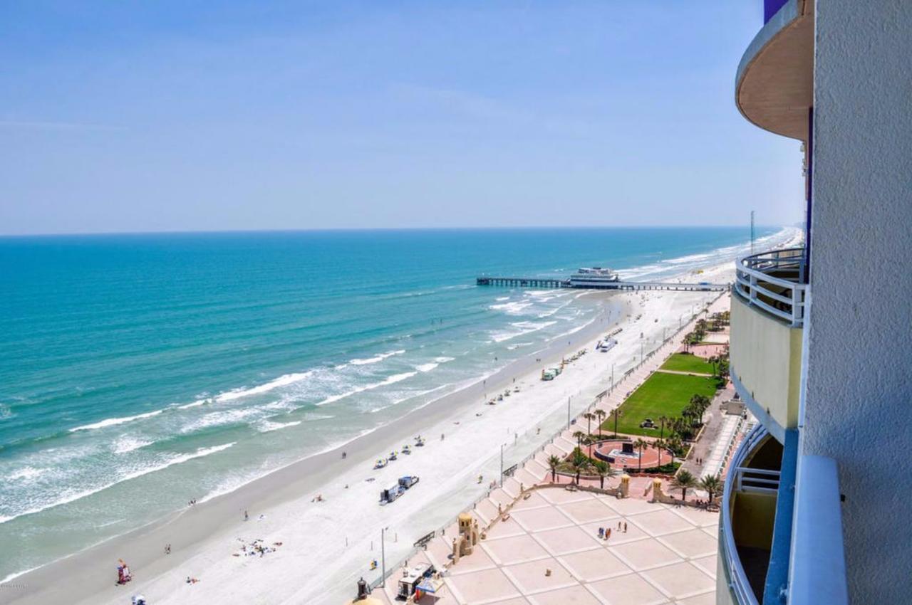 Ocean Walk Resort - Astonishing Ocean Front View เดย์โทนาบีช ภายนอก รูปภาพ