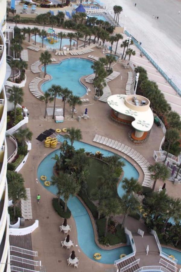 Ocean Walk Resort - Astonishing Ocean Front View เดย์โทนาบีช ภายนอก รูปภาพ